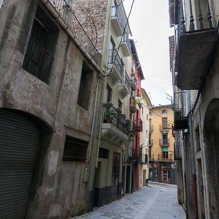 Apartamento Centrico Ripoll Luaran gambar