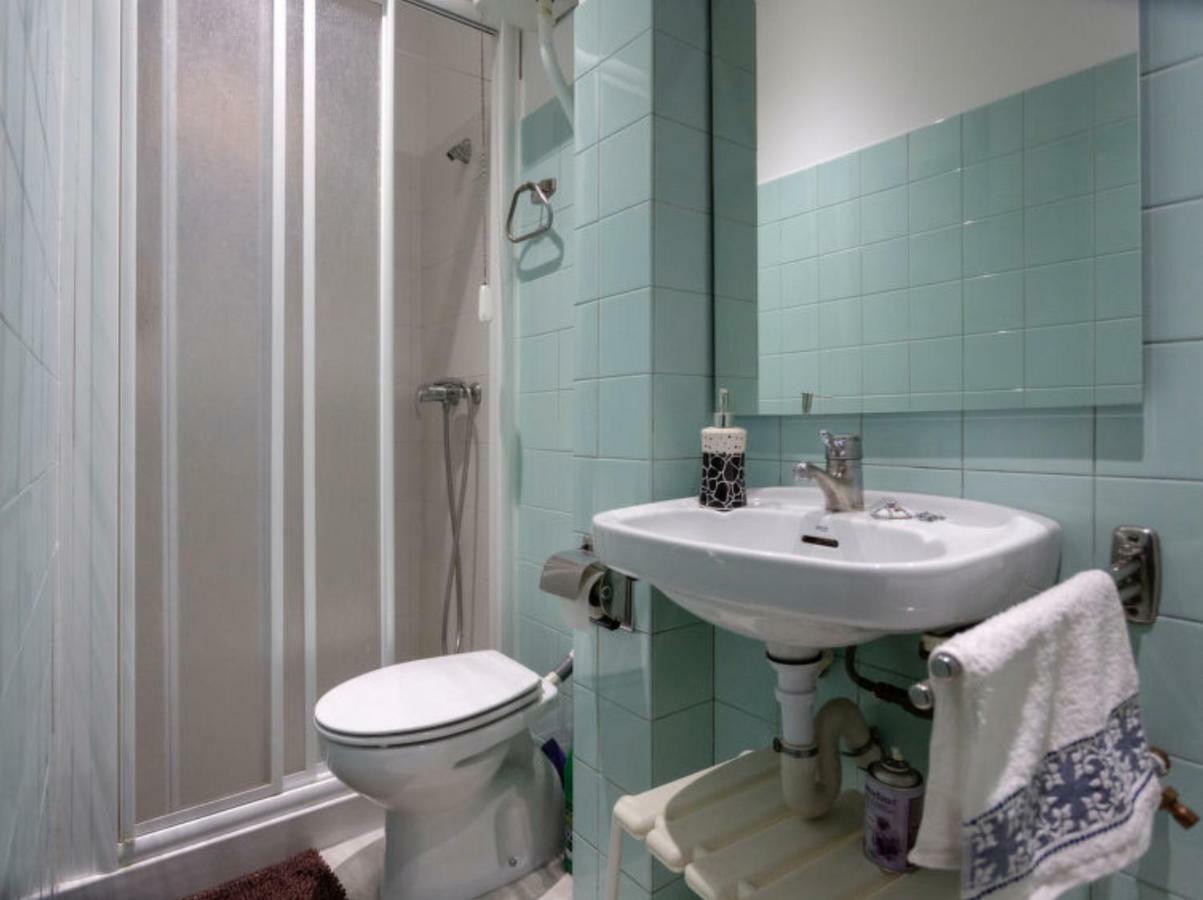 Apartamento Centrico Ripoll Luaran gambar