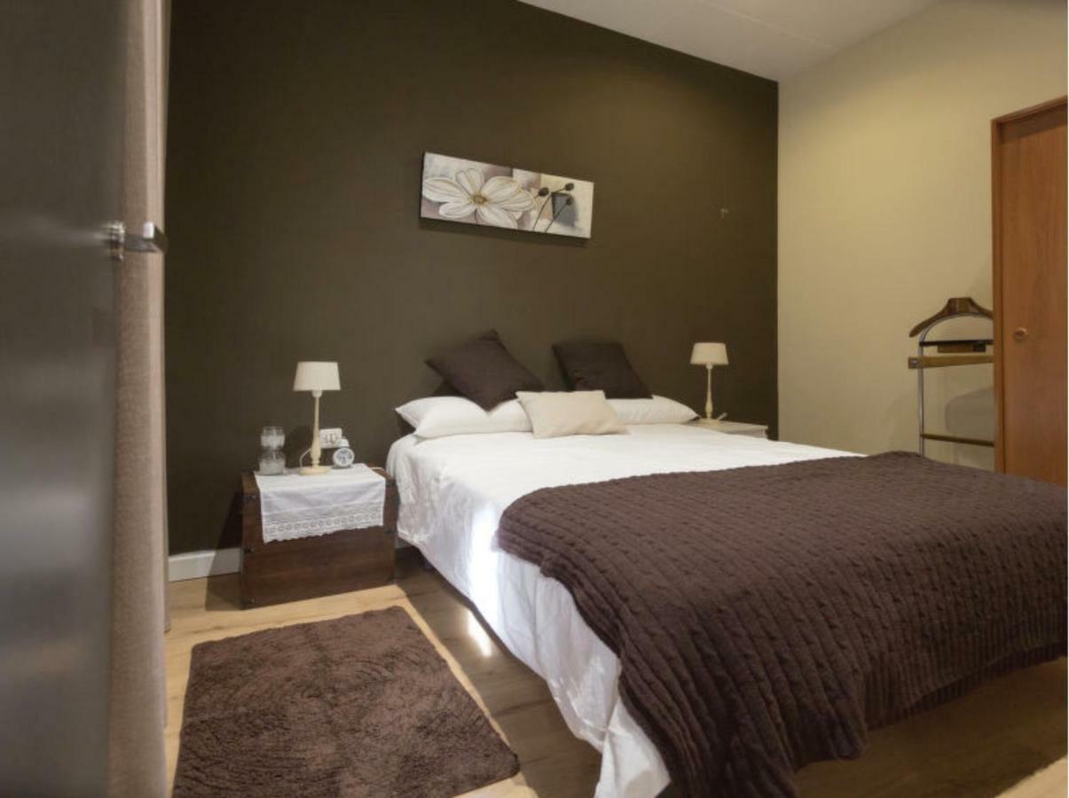 Apartamento Centrico Ripoll Luaran gambar